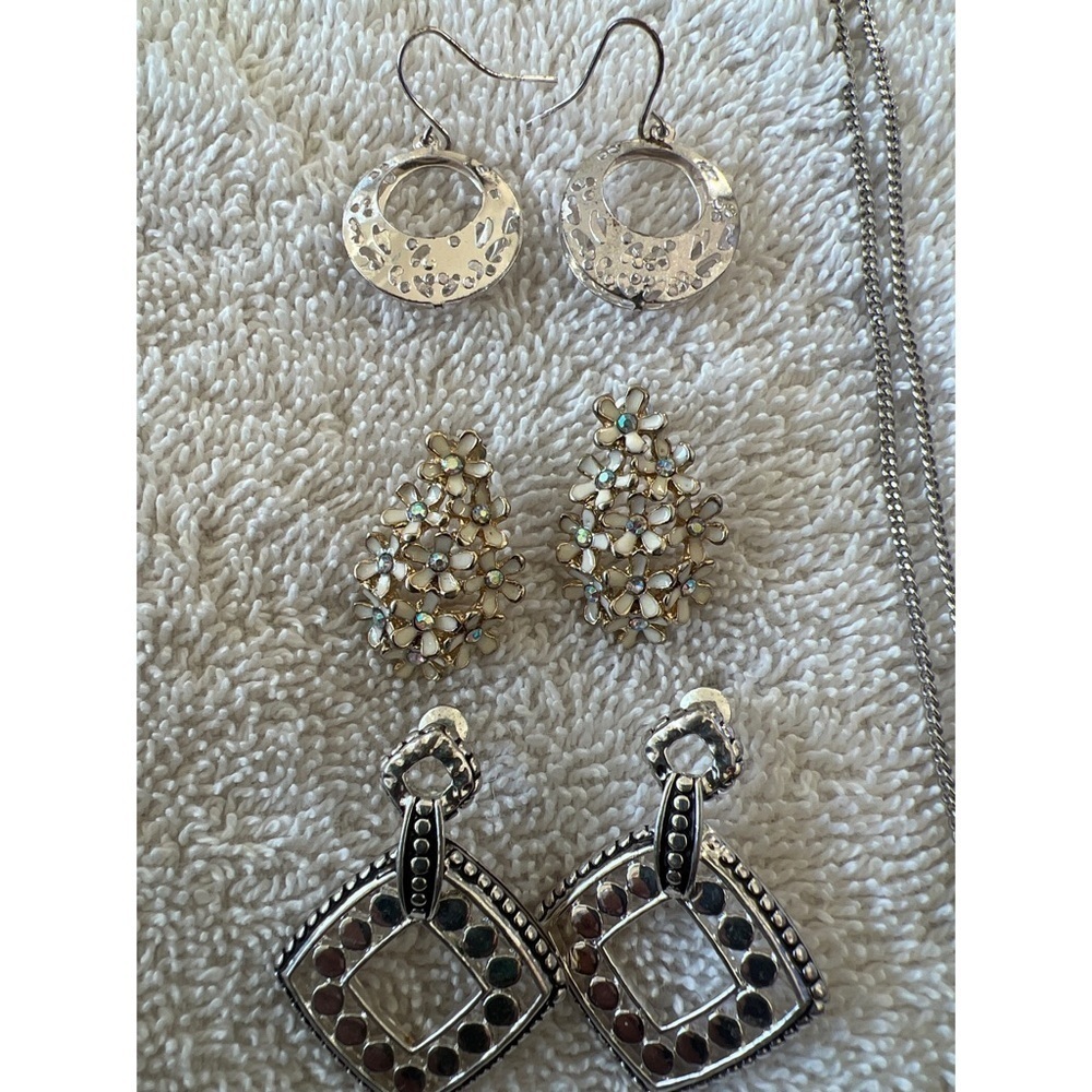 Silver TONE JEWELRY BUNDLE - Picture 3 of 5